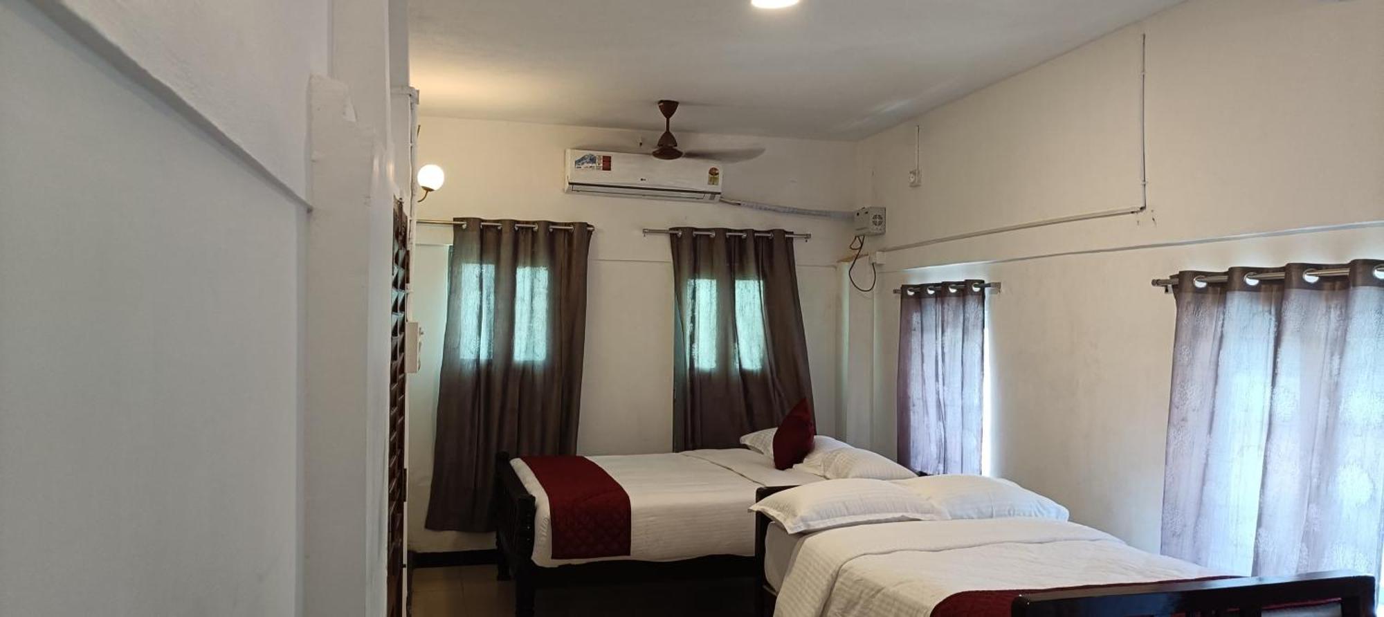Le Epic Resort Virampattinam ภายนอก รูปภาพ